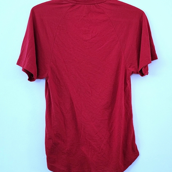 Betty Boop Universal Studios Red Women's T-shirt Graphic Tee - Picture 2 of 6